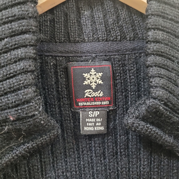 Roots fur vest - Picture 5 of 7